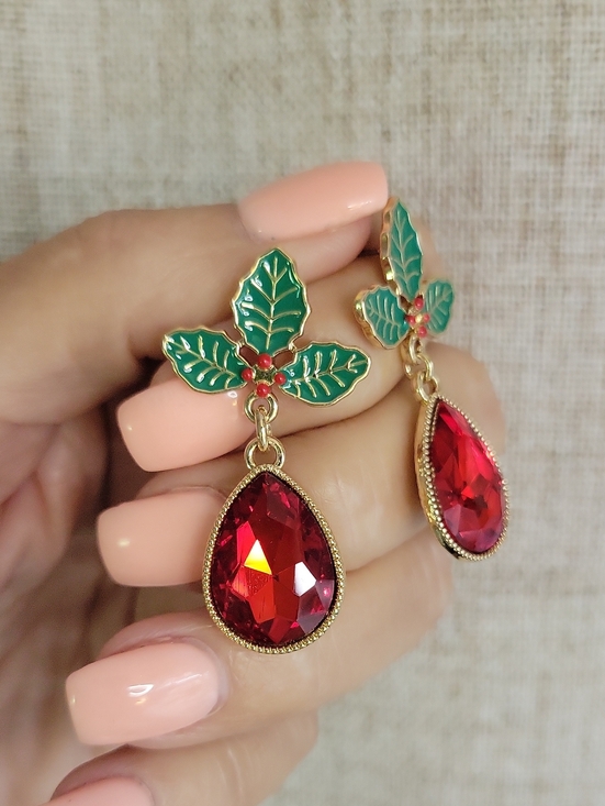 Vintage Jewelry - Vintage Holiday Green Holly Leaf and Red Sparkle Teardrop Drop Earrings
